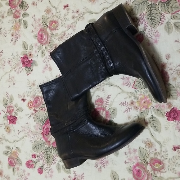 Frye Shoes - Frye black Leather boots women's size 6.5
